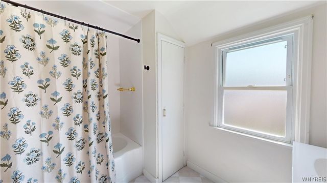 207 Taber Place, North Tonawanda, NY 14120