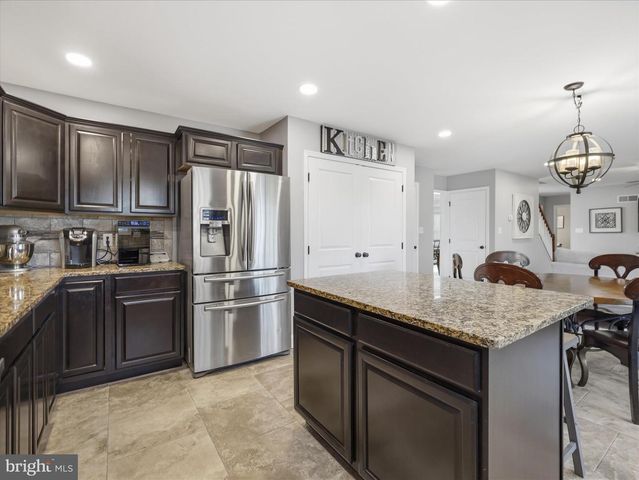 1356 EMILYS CT, Greencastle, PA 17225