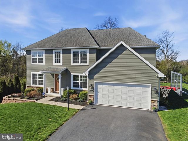 1356 EMILYS CT, Greencastle, PA 17225