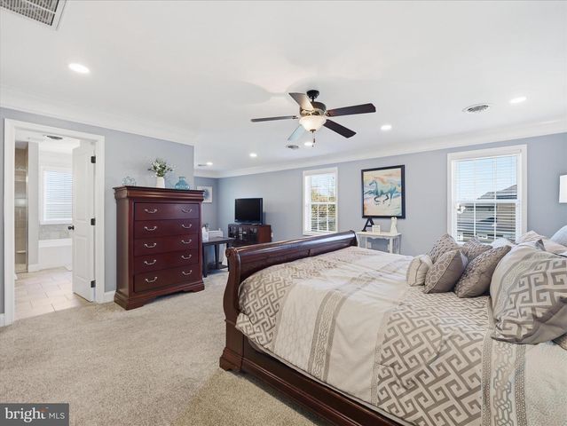 1356 EMILYS CT, Greencastle, PA 17225