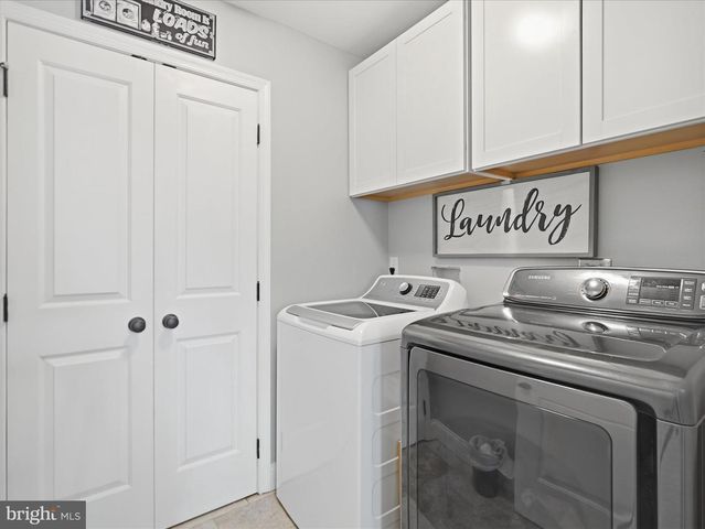 1356 EMILYS CT, Greencastle, PA 17225