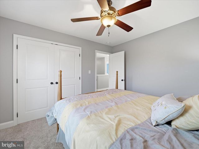 1356 EMILYS CT, Greencastle, PA 17225