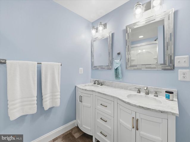 1356 EMILYS CT, Greencastle, PA 17225