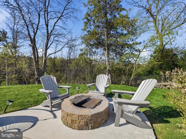 1356 EMILYS CT, Greencastle, PA 17225