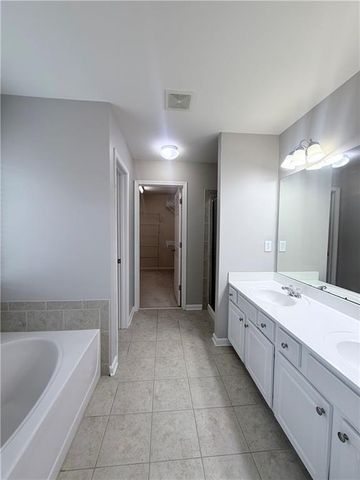 8965 Friarbridge Drive, Suwanee, GA 30024