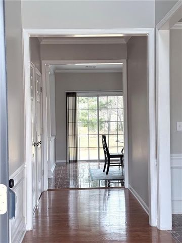 8965 Friarbridge Drive, Suwanee, GA 30024