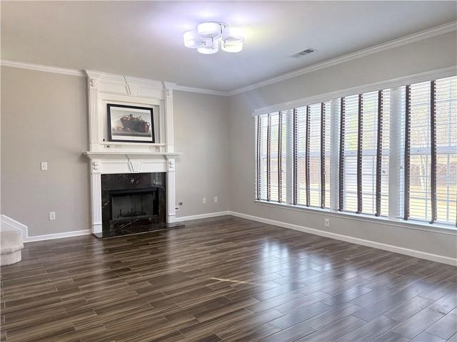 8965 Friarbridge Drive, Suwanee, GA 30024