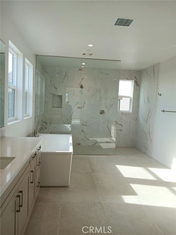 746 Via Arezzo Place, Altadena, CA 91001