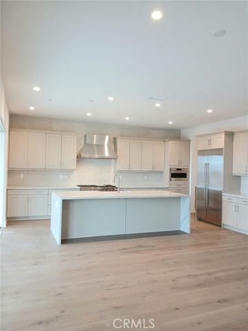 746 Via Arezzo Place, Altadena, CA 91001