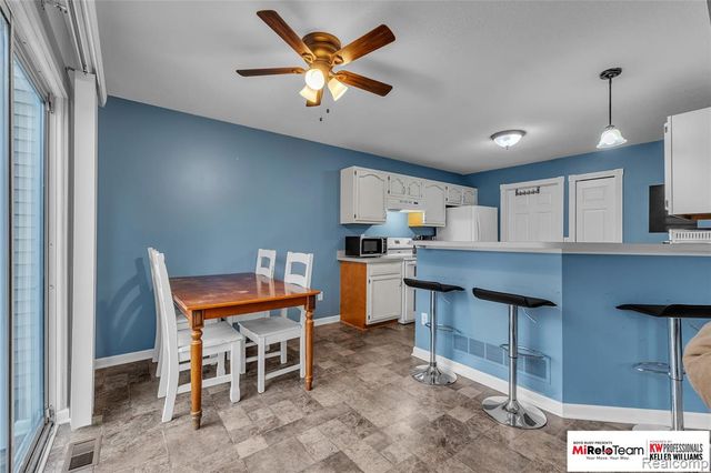 4516 Willow View Court, Howell, MI 48843