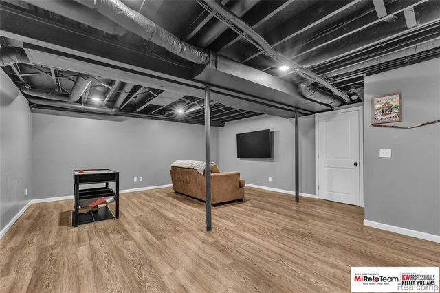 4516 Willow View Court, Howell, MI 48843