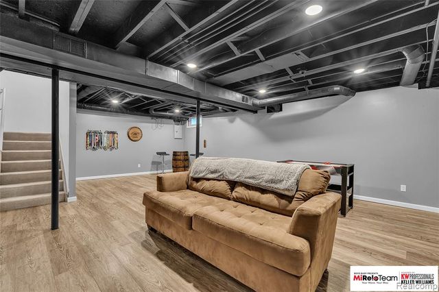 4516 Willow View Court, Howell, MI 48843