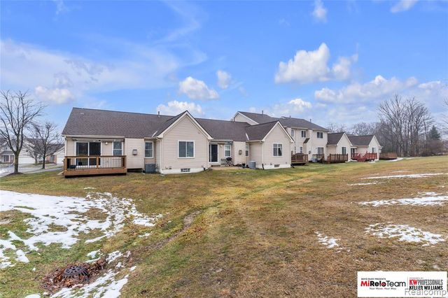4516 Willow View Court, Howell, MI 48843