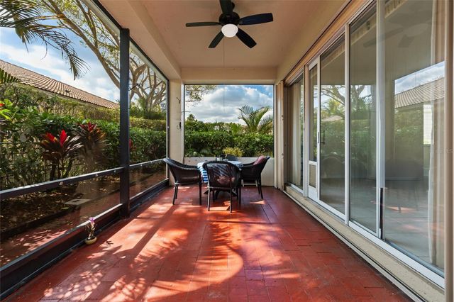 8400 NICHOLLS POINT, West Palm Beach, FL 33411