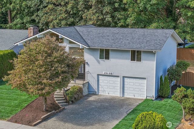 10132 NE 144th Place, Kirkland, WA 98034