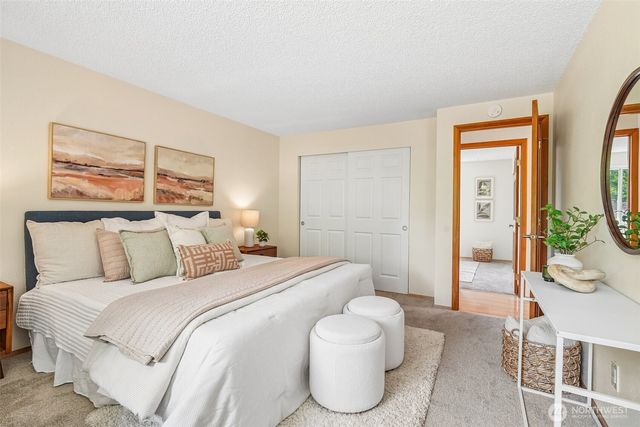 10132 NE 144th Place, Kirkland, WA 98034