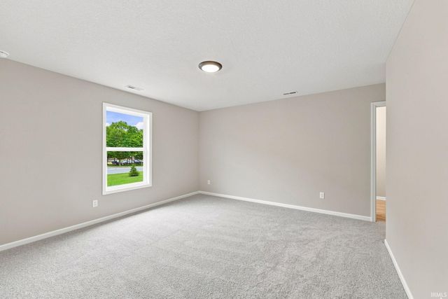 1394 Jesters Court, Kendallville, IN 46755