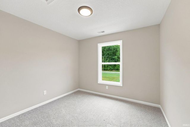1394 Jesters Court, Kendallville, IN 46755