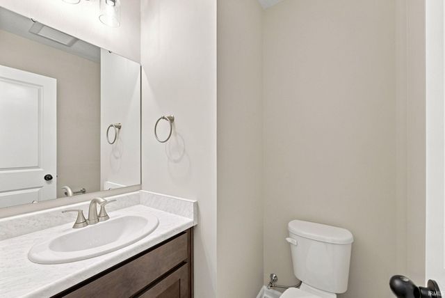 1394 Jesters Court, Kendallville, IN 46755