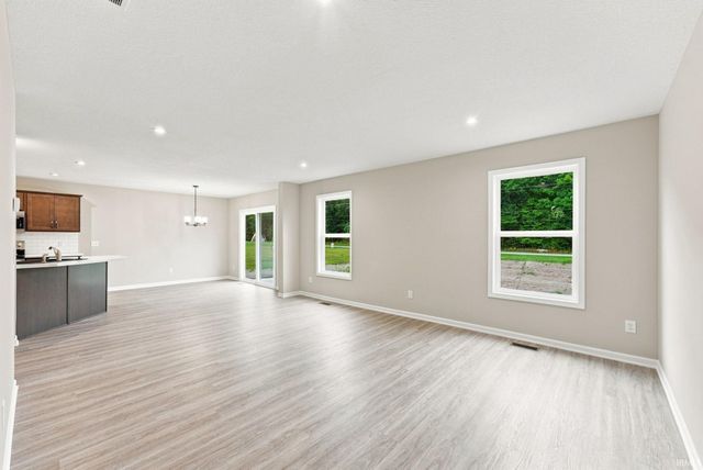 1394 Jesters Court, Kendallville, IN 46755