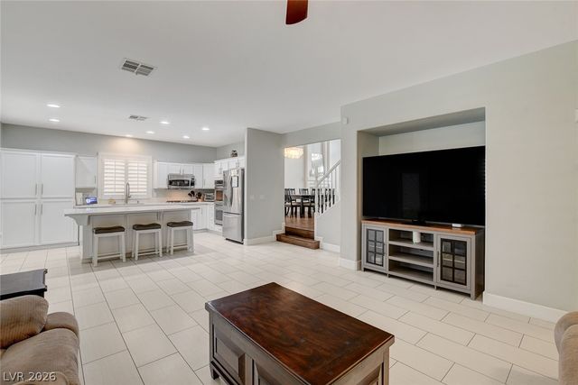 1036 Painted Daisy Avenue, Henderson, NV 89074