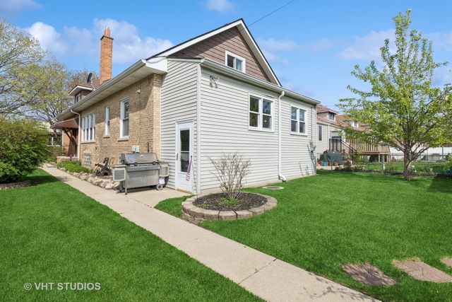 4025 N Menard Avenue, Chicago, IL 60634