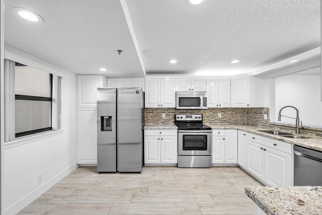 1035 S Federal Highway 213, Delray Beach, FL 33483