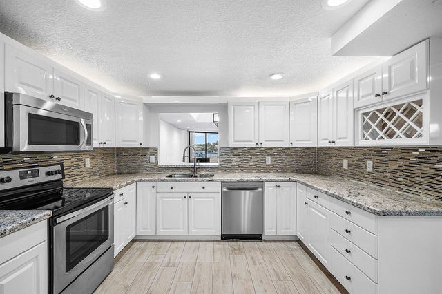 1035 S Federal Highway 213, Delray Beach, FL 33483