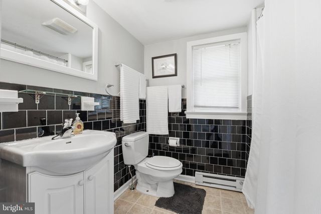 24 SUNDOWN LN, Boston, VA 22713