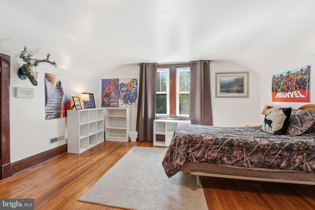 24 SUNDOWN LN, Boston, VA 22713