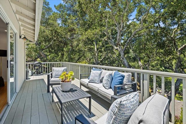 35 Tulip Court, Burlingame, CA 94010