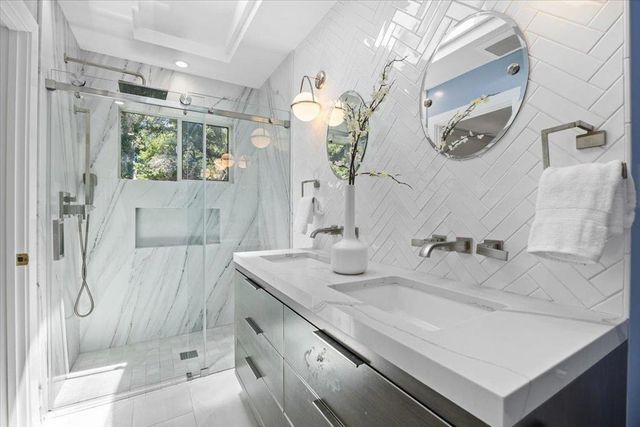 35 Tulip Court, Burlingame, CA 94010