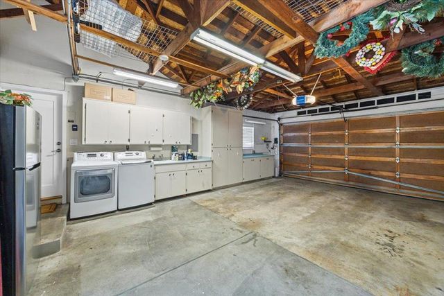 35 Tulip Court, Burlingame, CA 94010