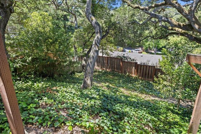 35 Tulip Court, Burlingame, CA 94010