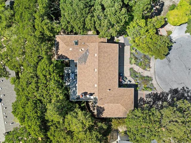 35 Tulip Court, Burlingame, CA 94010