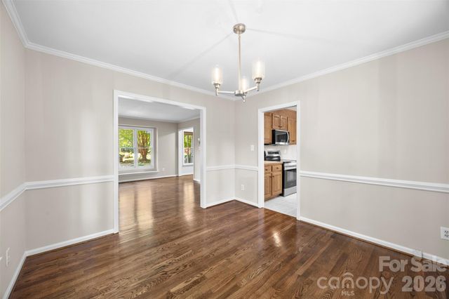 932 Alexandria Court, Gastonia, NC 28056
