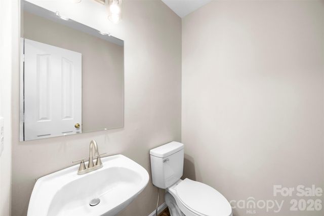 932 Alexandria Court, Gastonia, NC 28056