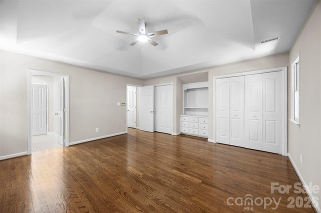 932 Alexandria Court, Gastonia, NC 28056