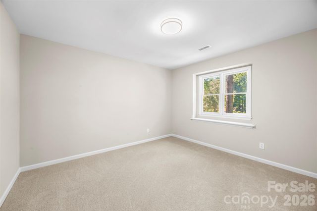 932 Alexandria Court, Gastonia, NC 28056