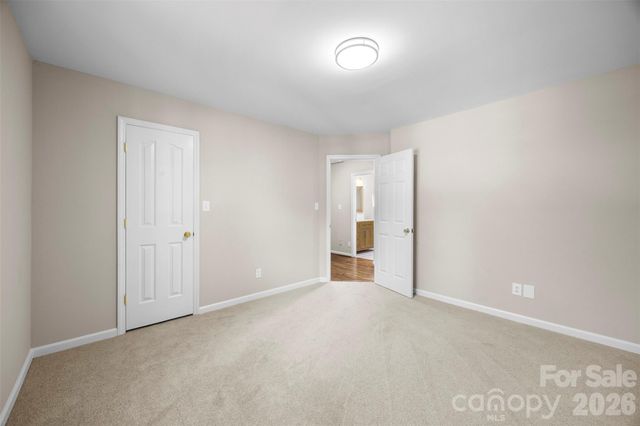 932 Alexandria Court, Gastonia, NC 28056