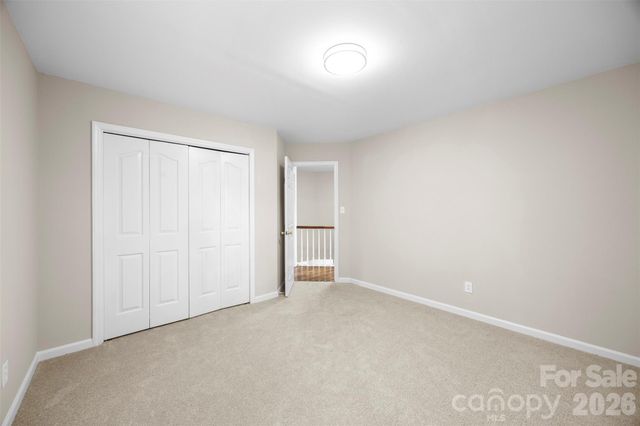 932 Alexandria Court, Gastonia, NC 28056