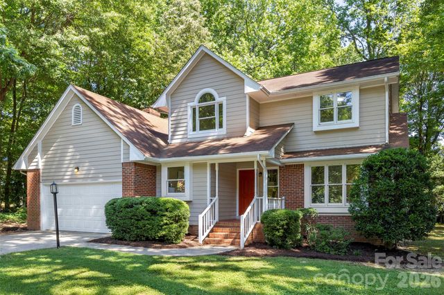 932 Alexandria Court, Gastonia, NC 28056