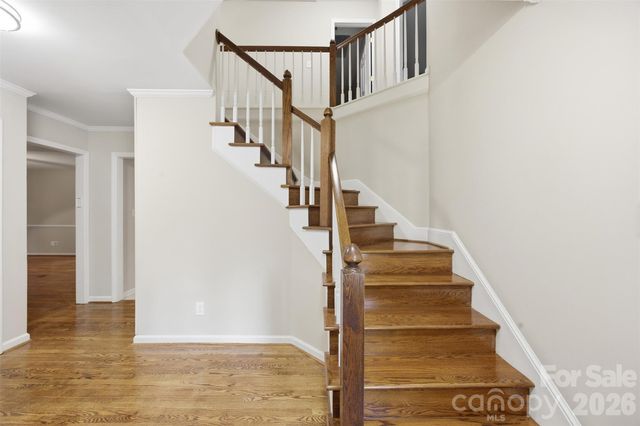 932 Alexandria Court, Gastonia, NC 28056