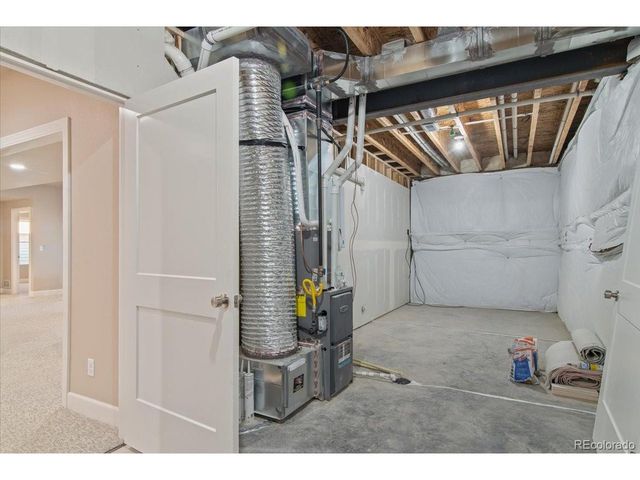 940 N Purcell Boulevard, Pueblo West, CO 81007