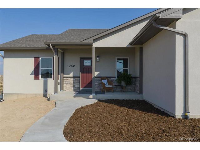 940 N Purcell Boulevard, Pueblo West, CO 81007