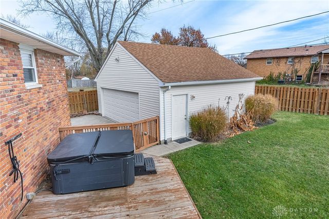 1030 Nila Gay Court, Miamisburg, OH 45342