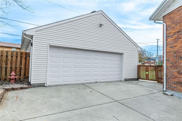 1030 Nila Gay Court, Miamisburg, OH 45342