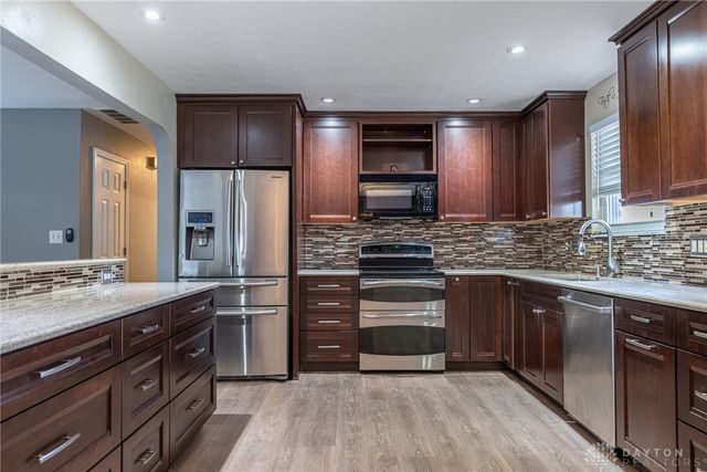 1030 Nila Gay Court, Miamisburg, OH 45342