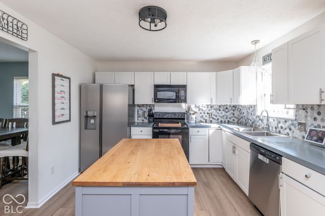 1417 Royal Lake Drive, Indianapolis, IN 46228