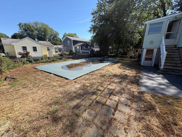 48 Home Street, Peabody, MA 01960